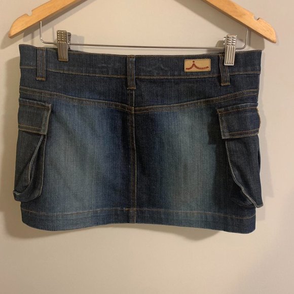 Y2K denim mini skirt - Picture 2 of 2